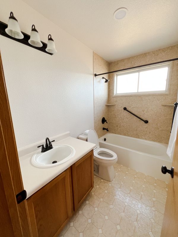 Bathroom Renovation in Wayne, MI